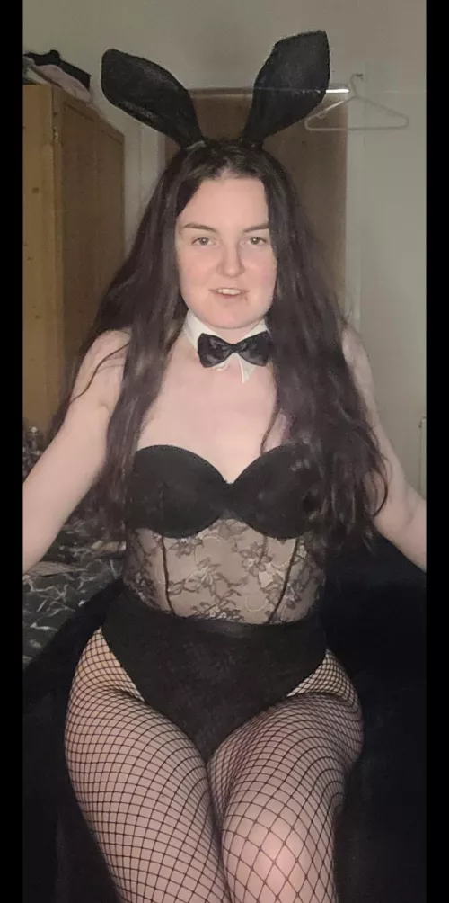 would you fuck a naughty bunny 😈😜