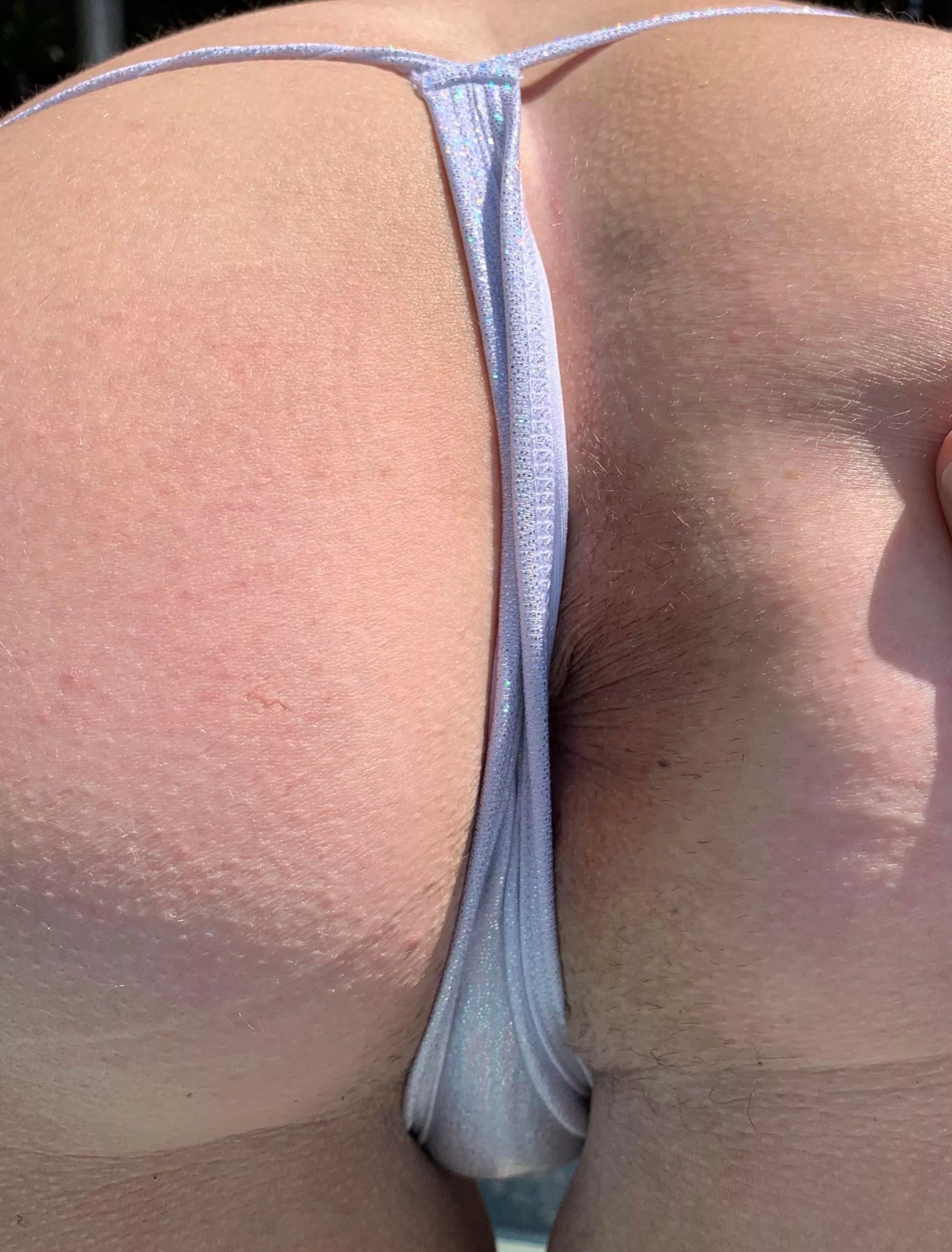 You can only see half butt it’s all cute