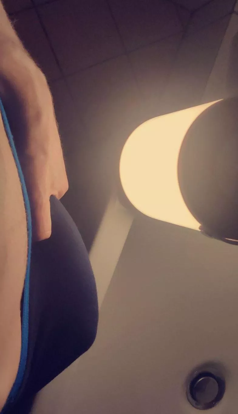 [19yo] unwrap me Like your brithday present 🥵😏🍆