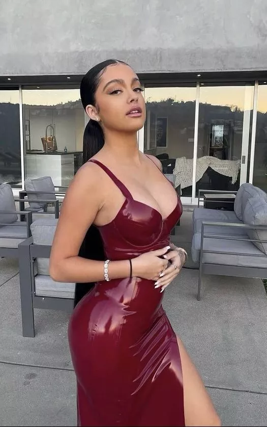 almost painted on 😍