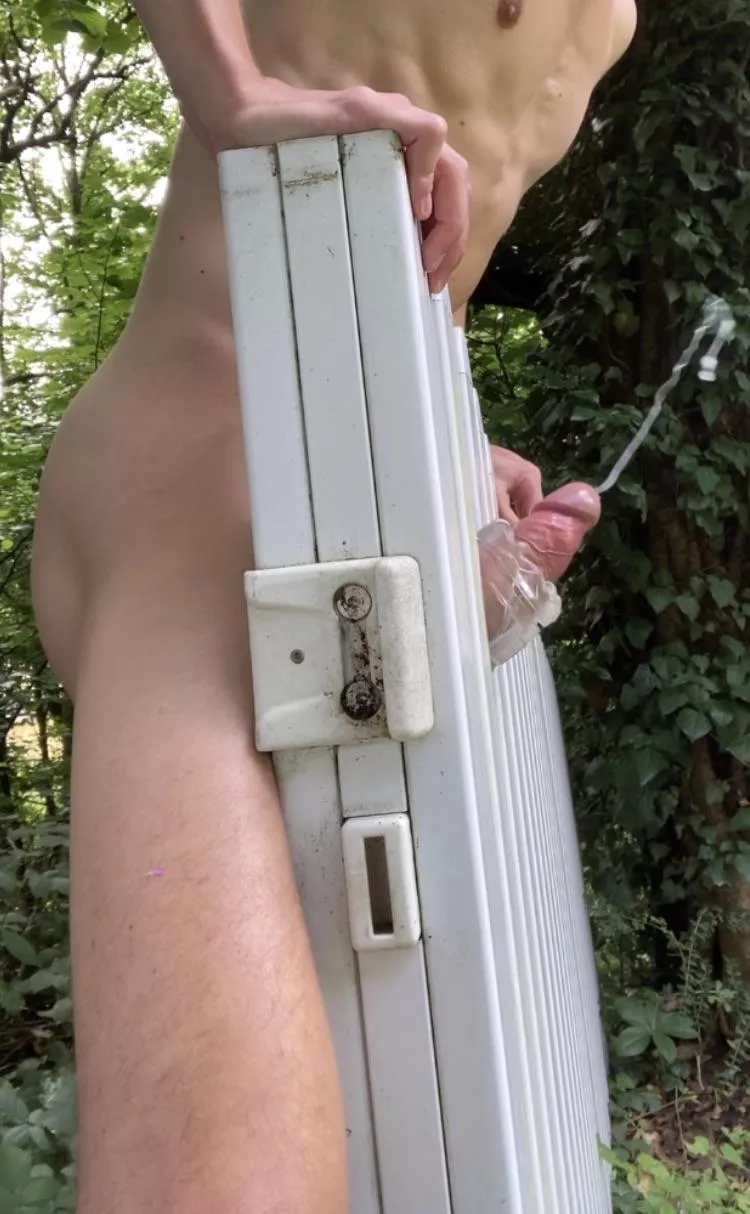 Ate a lot of proteins🦪🦪 🦪 How far did I shoot? Take a guess 🍆 a) 💦 b)💦💦 c)💦💦💦 M(23)