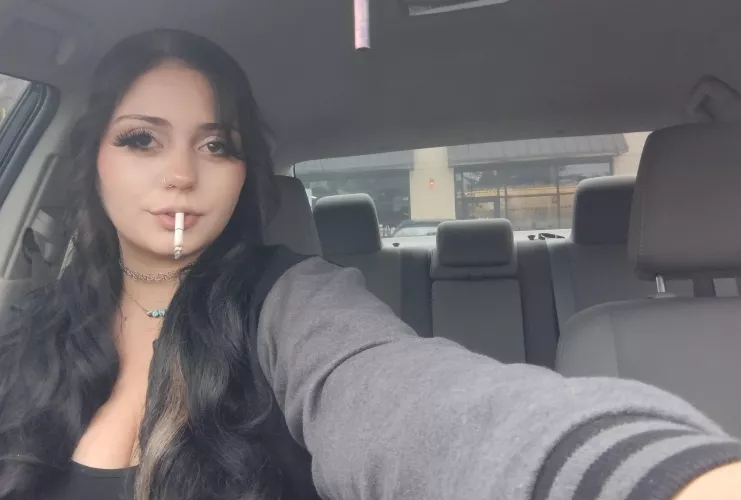 hope you're having a better day than me🖤