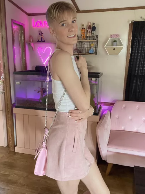 let’s go on a shopping date 👉🏼👈🏼