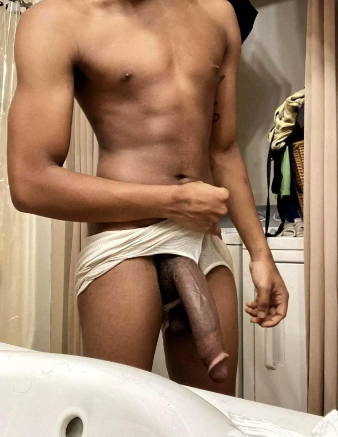 New here i hope you guys like it (would love to know what you think when you see this)