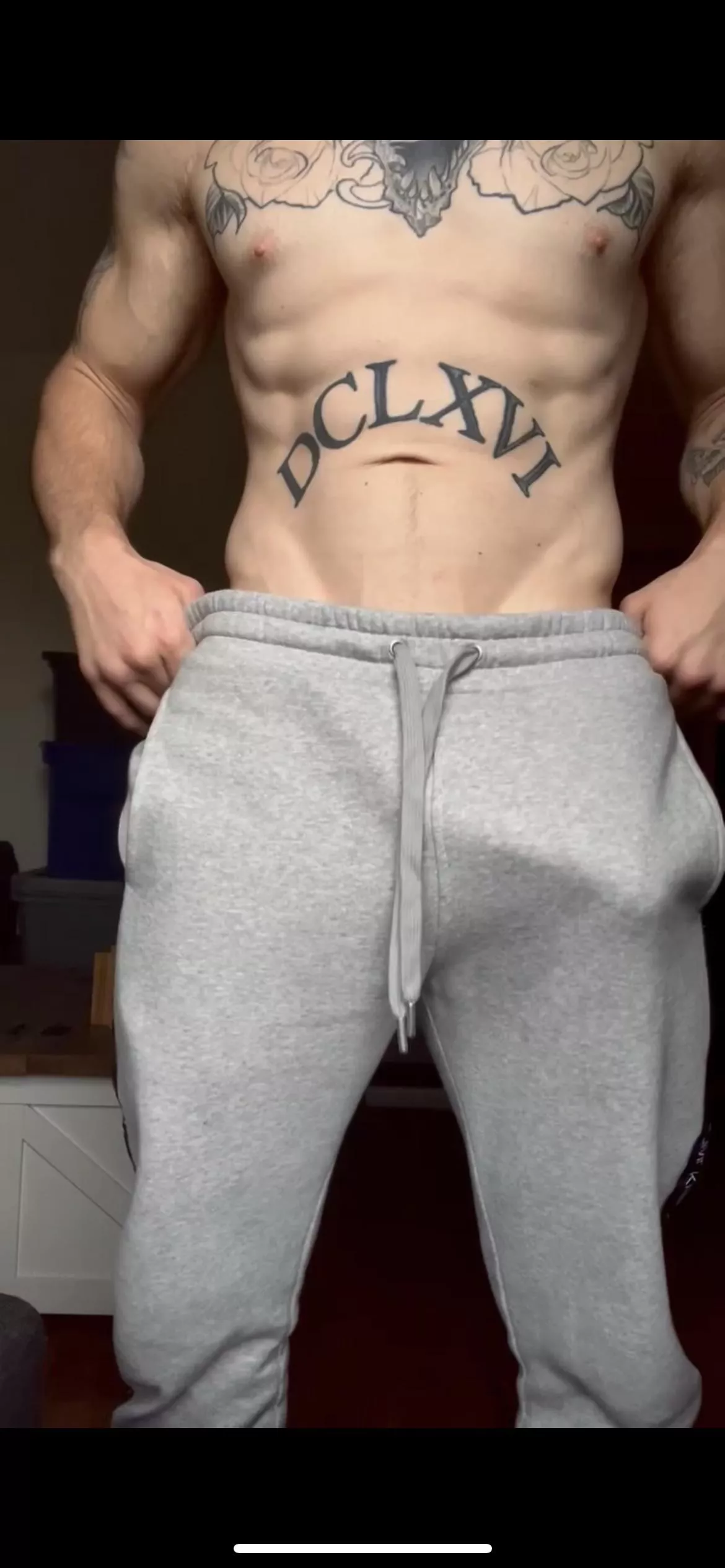 Reach in my pocket? 👀🙈