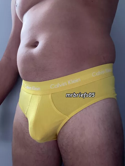 Something Bright For This Gloomy Monday…💛😊