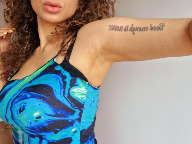 U can clean them for me all smooth and sweaty💖