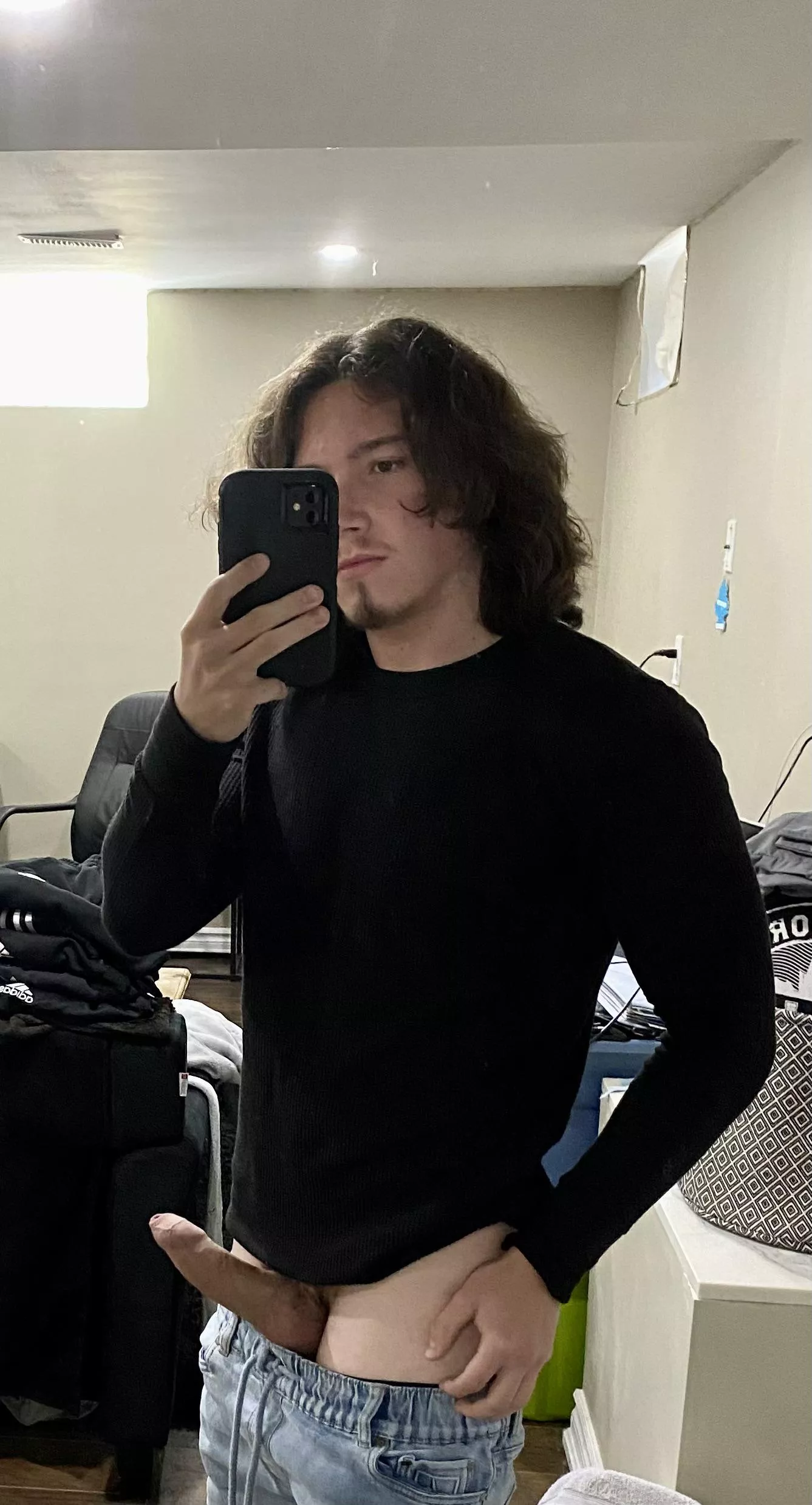 Who’s gonna fuck me?