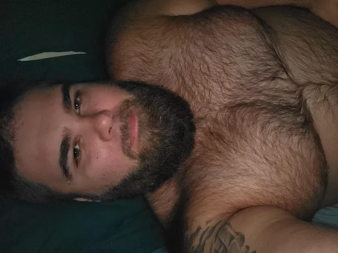 why get me drunk if you're gonna send me home alone? what kind of bs is this 😂? talk to me! 🤣