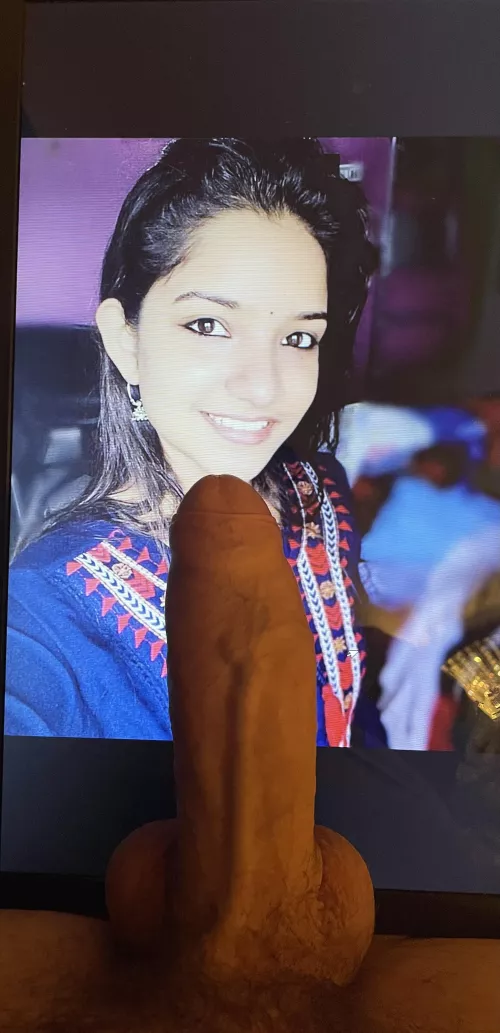 8 inch BWC Doing a cum trib, has to be nude or a revealing pic, please send photos with first message.