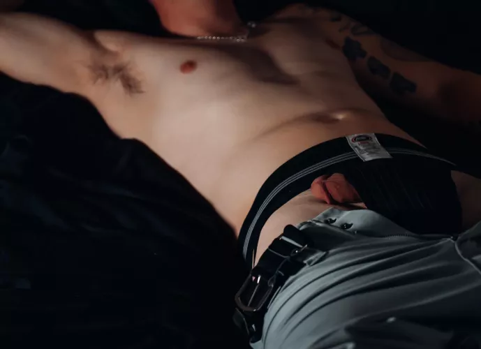 Baseball jock needs a tight hole to wreck. Comment and let me know if you’d volunteer