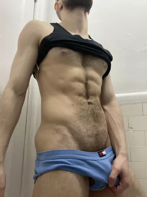 Can feel a little tight in some situations…😈