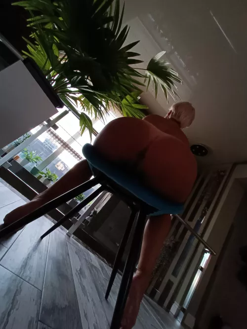 do you like women over 40?