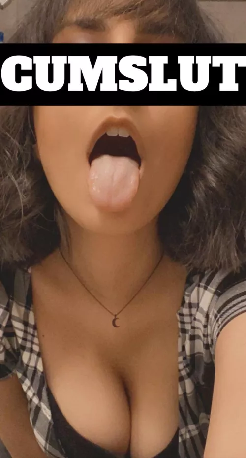 I'm here, begging for cum tributes. Especially big ones from big dicks, on any of my pics. I'll even reward you if i like what i see. 💖