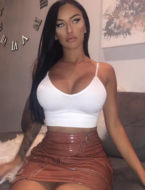 Looking naughty af😈