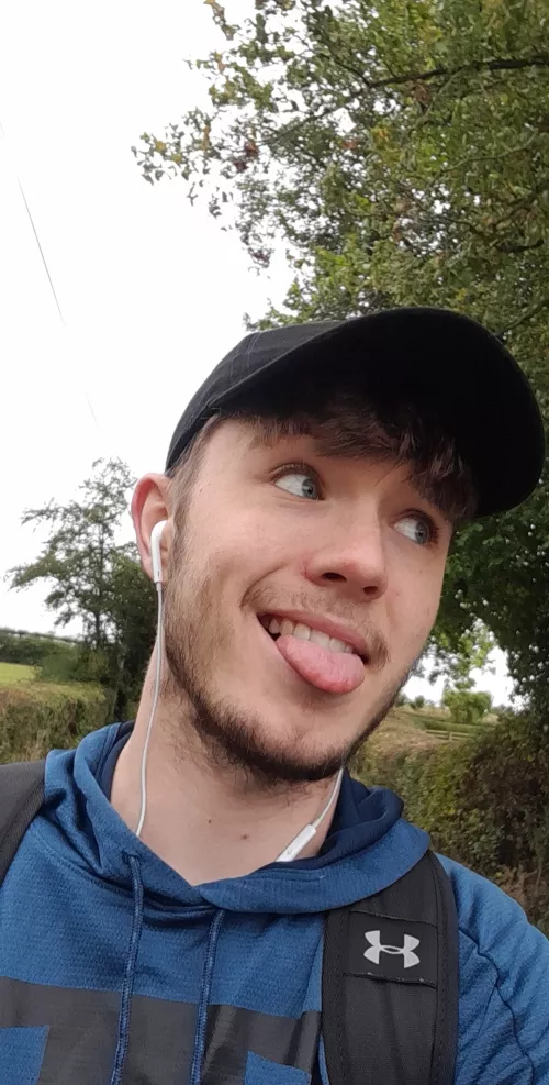 Minimum of 15k steps a day makes me look active, truth is I cant drive so have no other choice 🤣