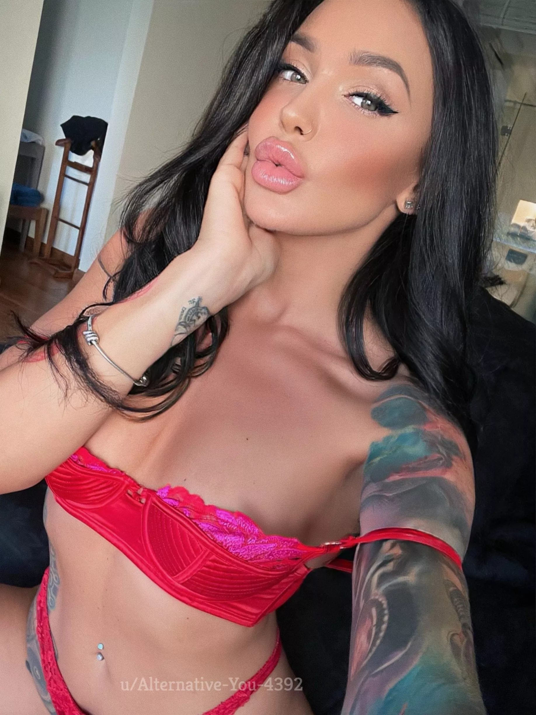 Molly like compliments ;)