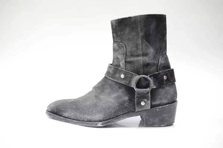 my boot color is faded. How to restore it. Can you suggest me some products.