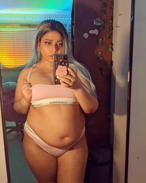 My hair may be blue but I promise to make sure your balls never be blue ;) [NO PPV ONLYFANS]