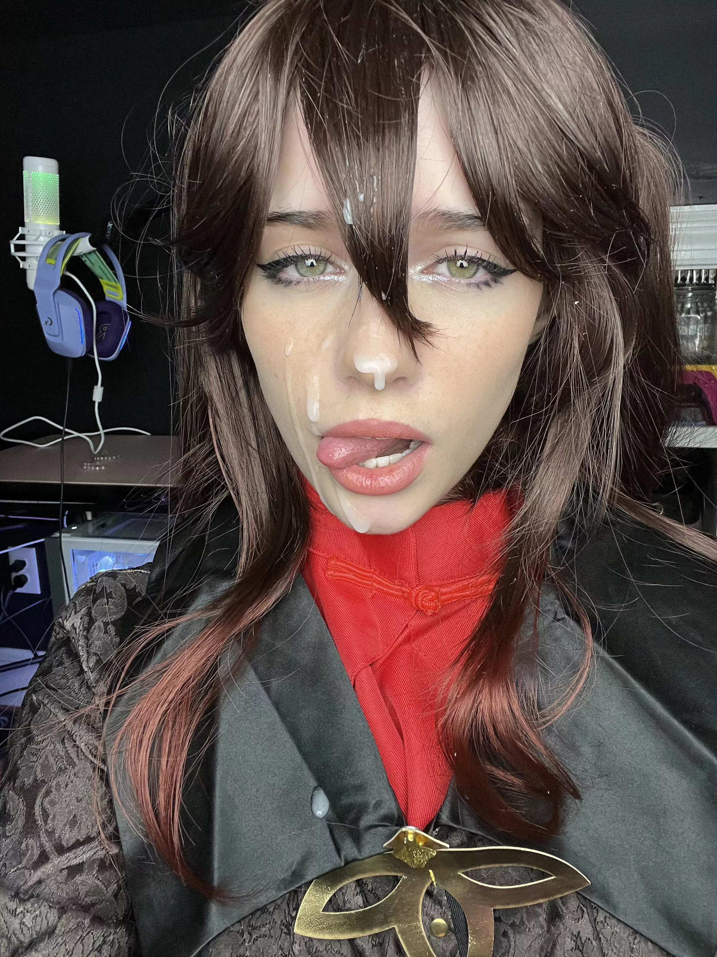 Sucking out souls as I should 👻