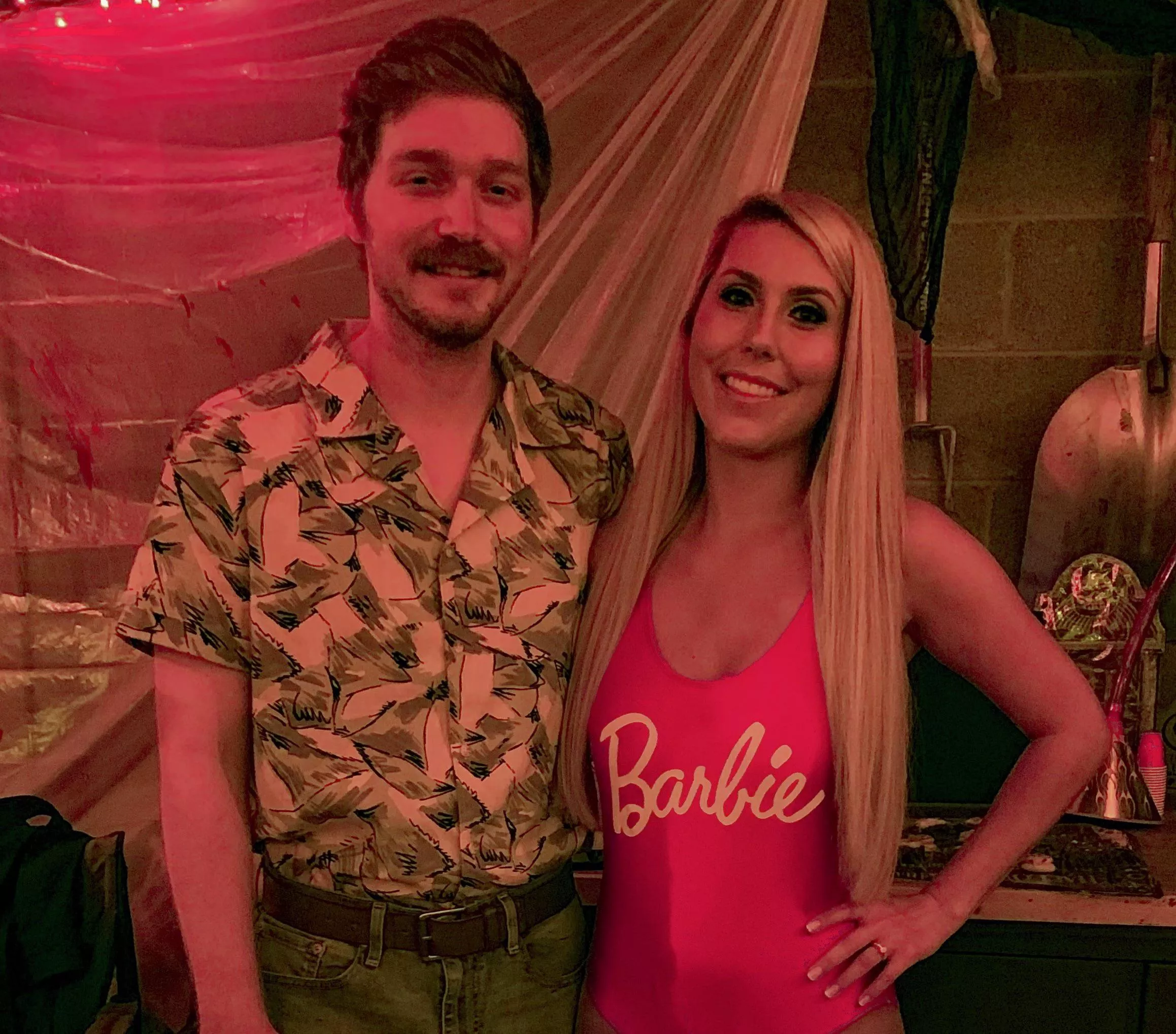 Which one of you fine ladies wants to make me watch you fuck my husband? Maybe I join in….