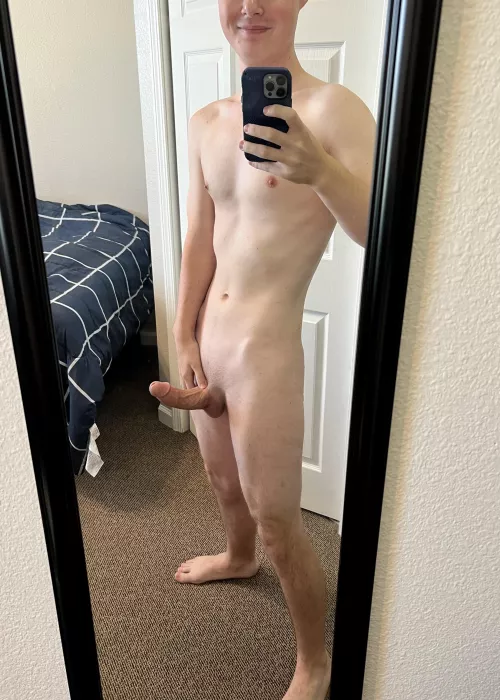 Who loves skinny college guys with thick dicks?