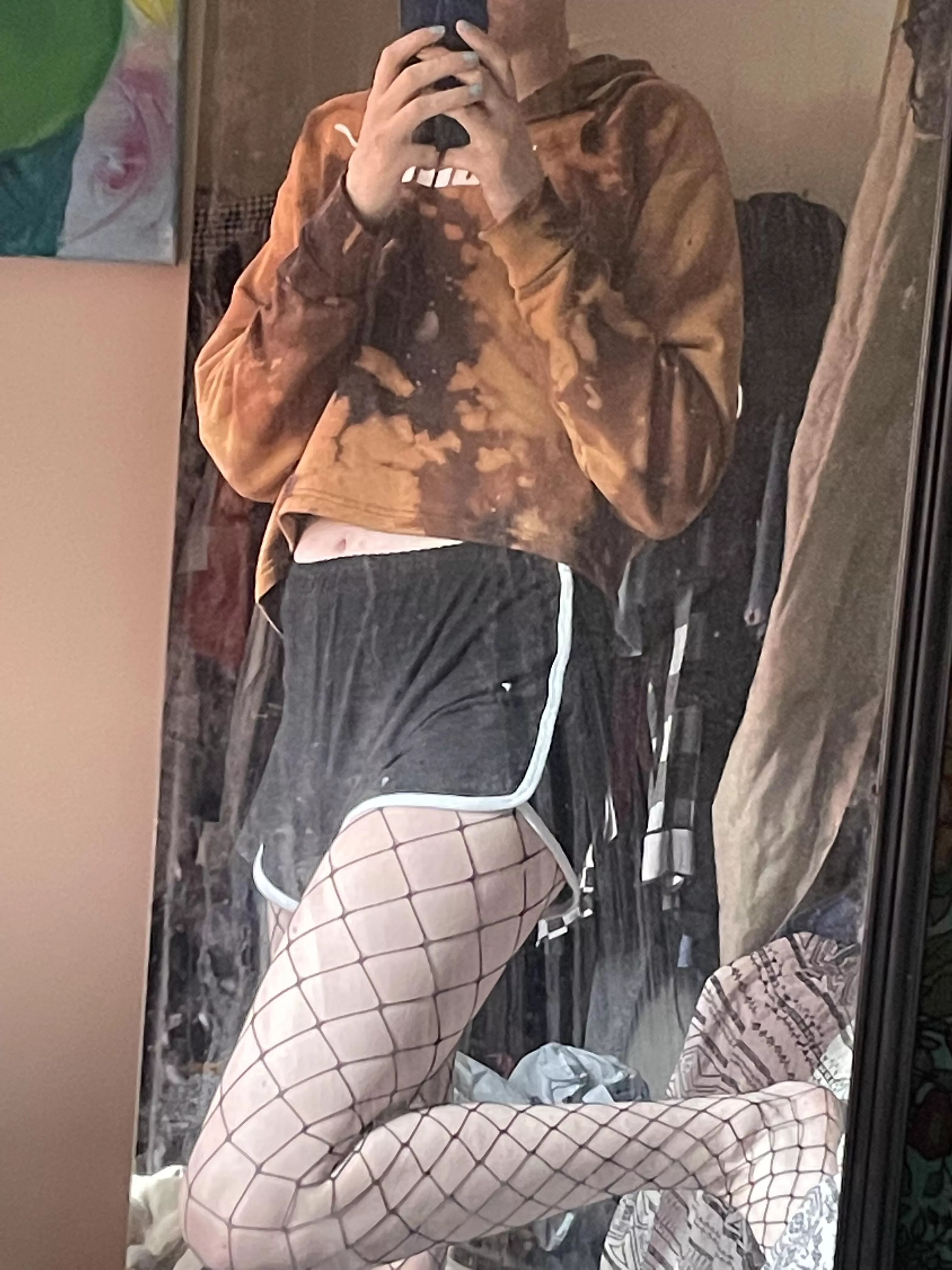Bleach dyed my crop hoodie is it cute? (Ignore my messy room lmao)