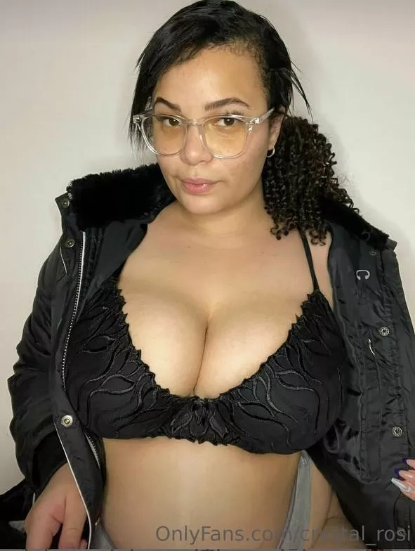 Dressed up for being at home 👅