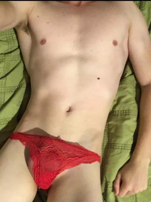 Guys with big egos should wear skimpy panties