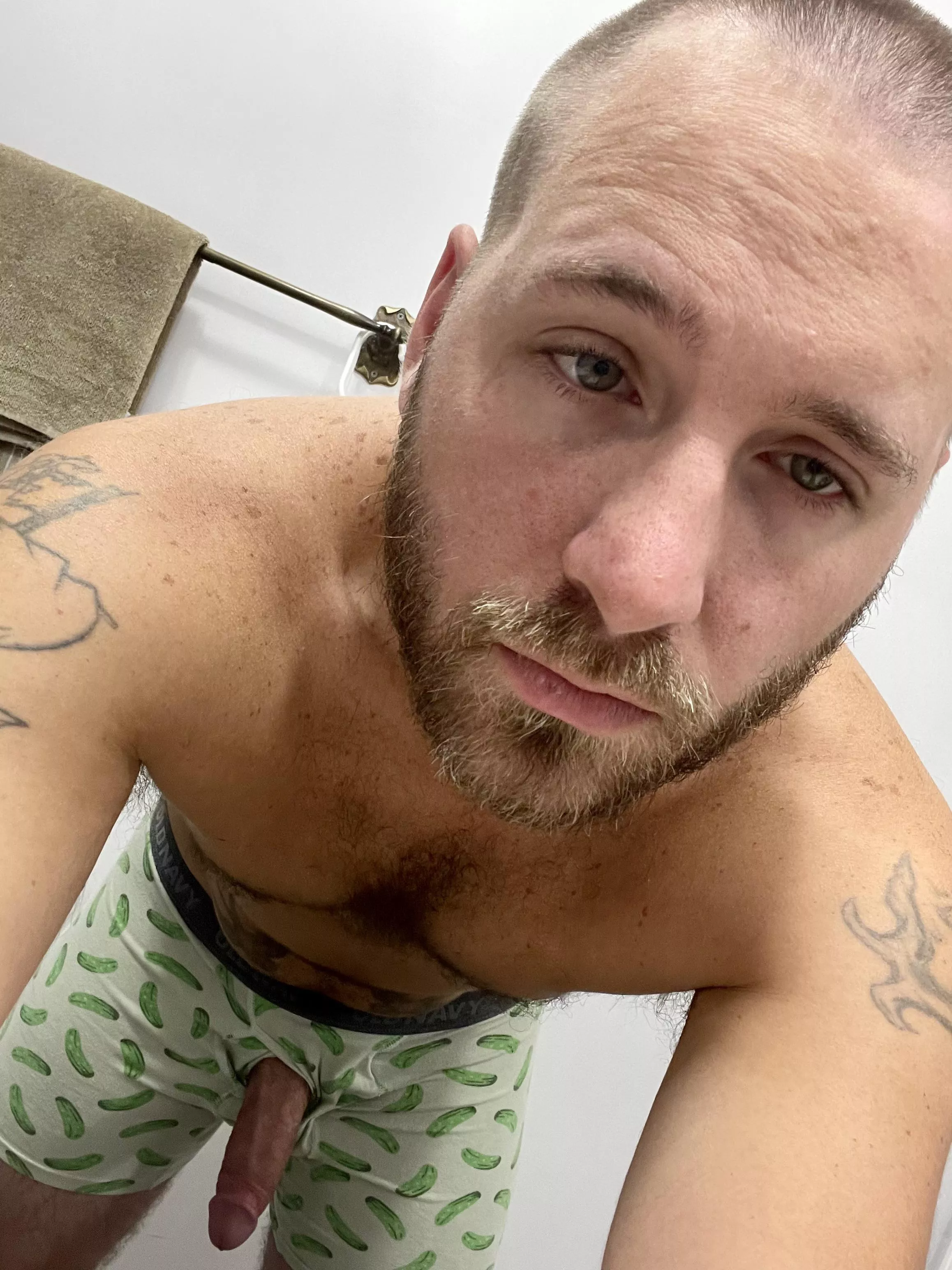 Happy hump day. PM’s welcome