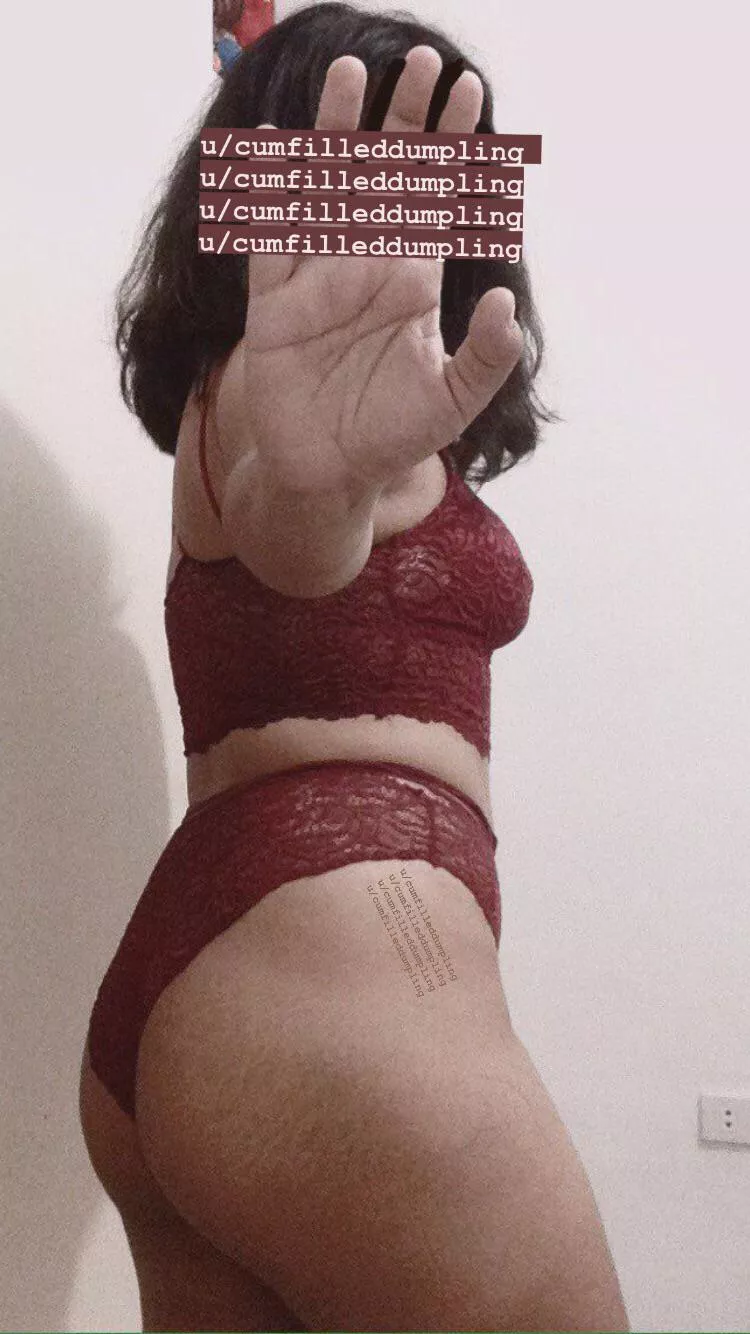 I hope you like red ❤️ (F)