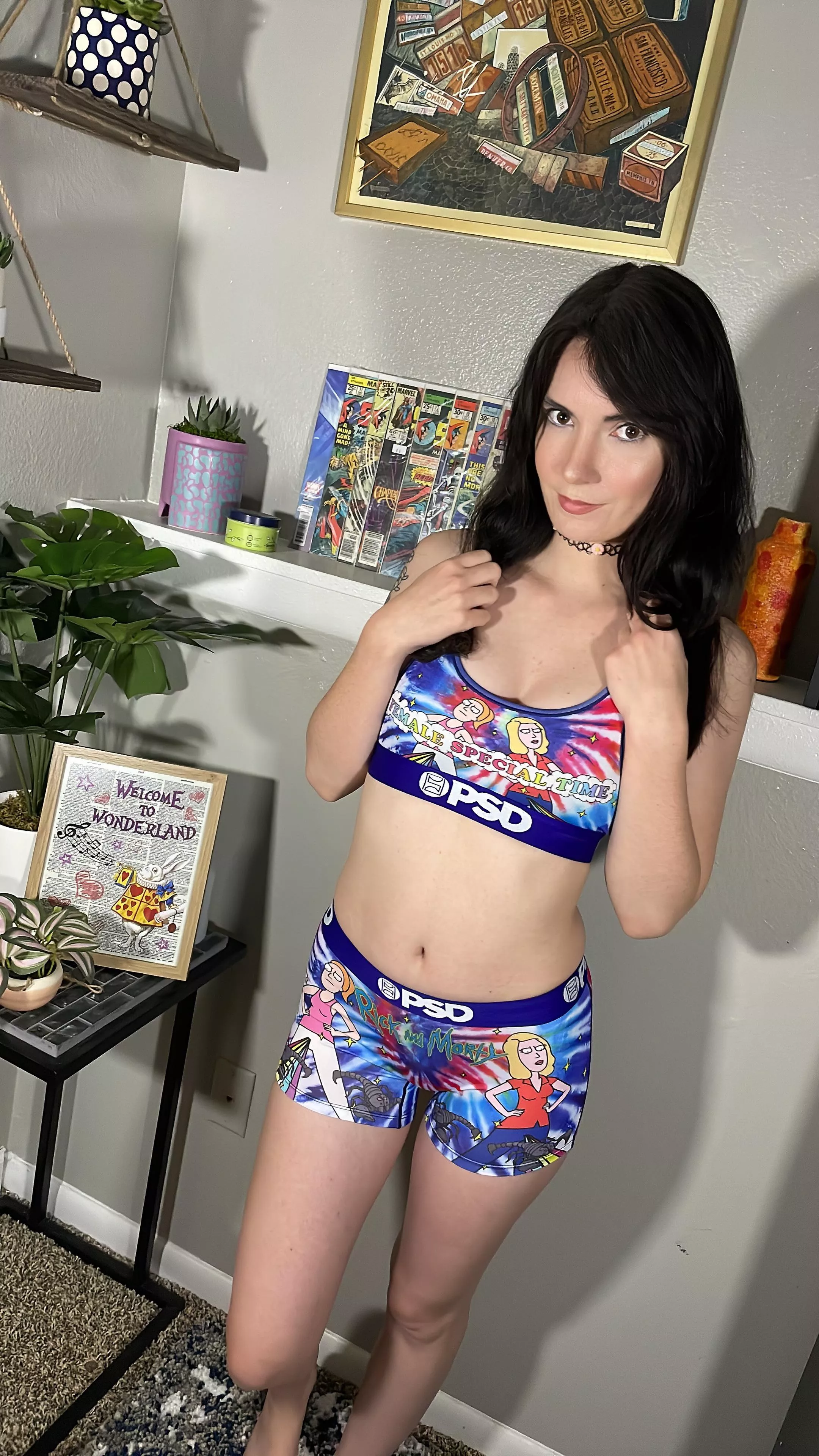 Rick and Morty’s new season is…interesting lol😂 Loving this set💚 [F]