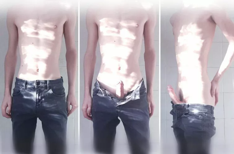 this is what's under my jeans 😊