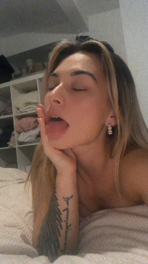 Wanna have a Taste 👅?