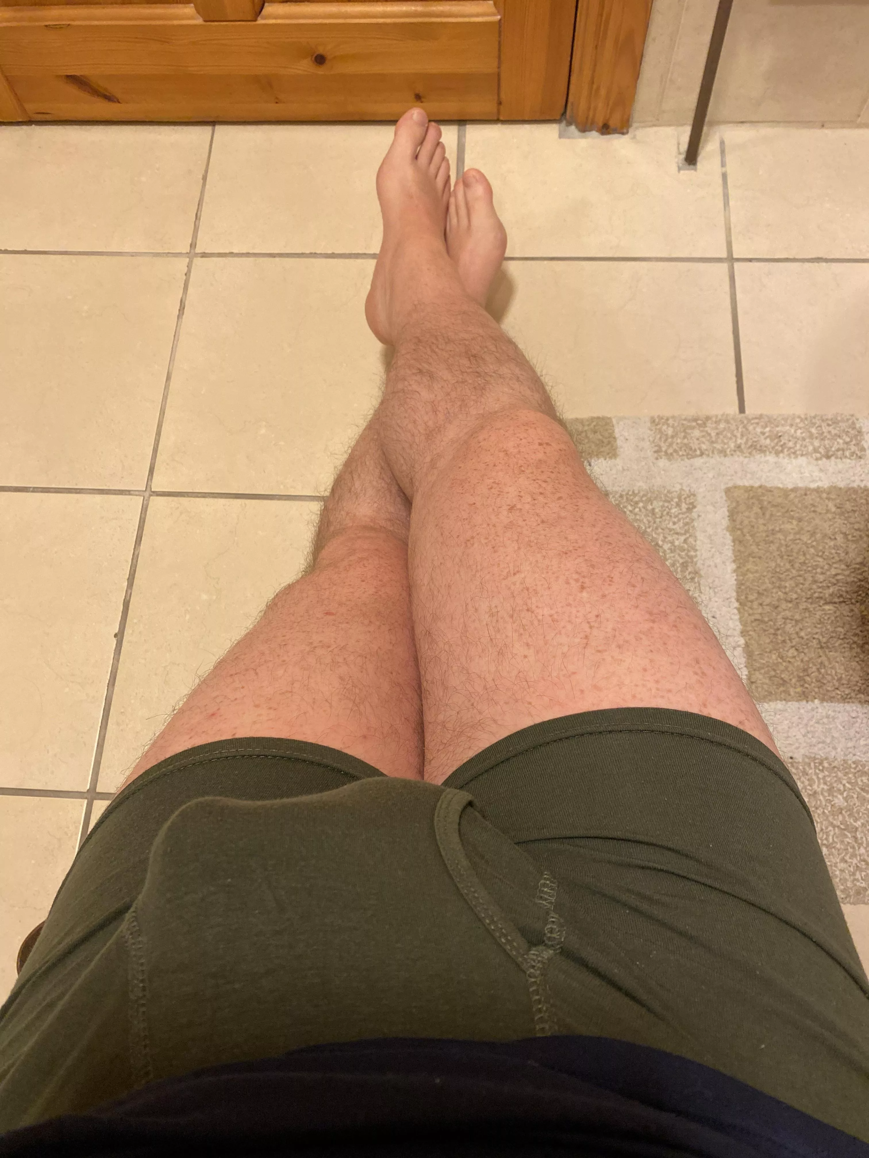 [51] Don’t want to go to work! Give me a reason to stay home today!