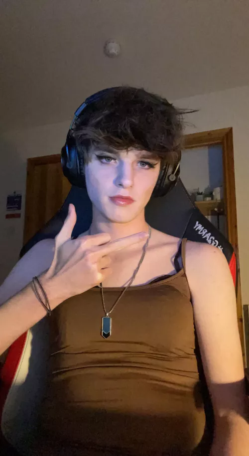 All this just to play games with the homies fr