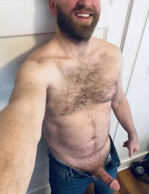 Am I posed like this because I think it looks hot, or because I can’t button these jeans when they’re freshly washed? You decide!