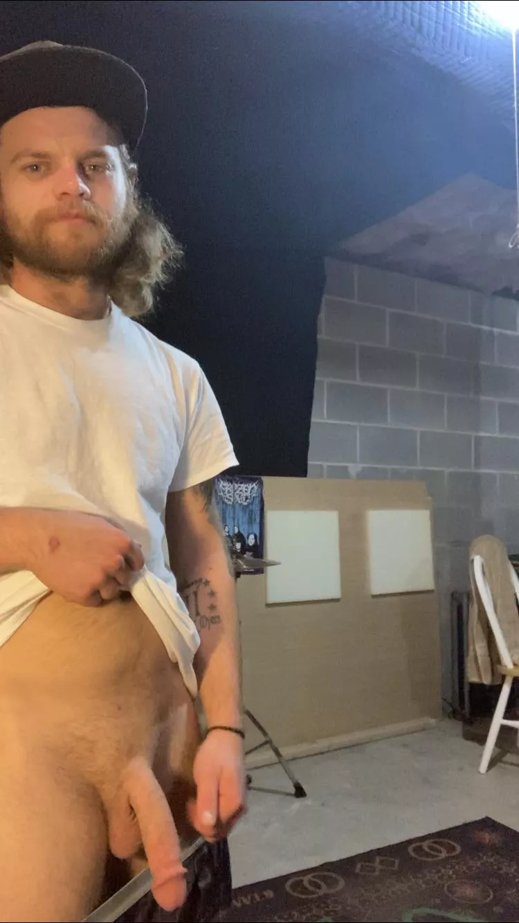 Anyone wanna help it stand up tall?