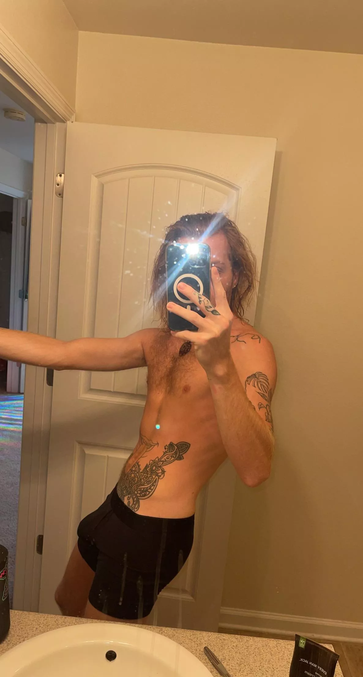 been running around 5 miles a day, my balls get so sweaty. but really posting this as a progress pic. somebody come be my jogging buddy 25 m (;