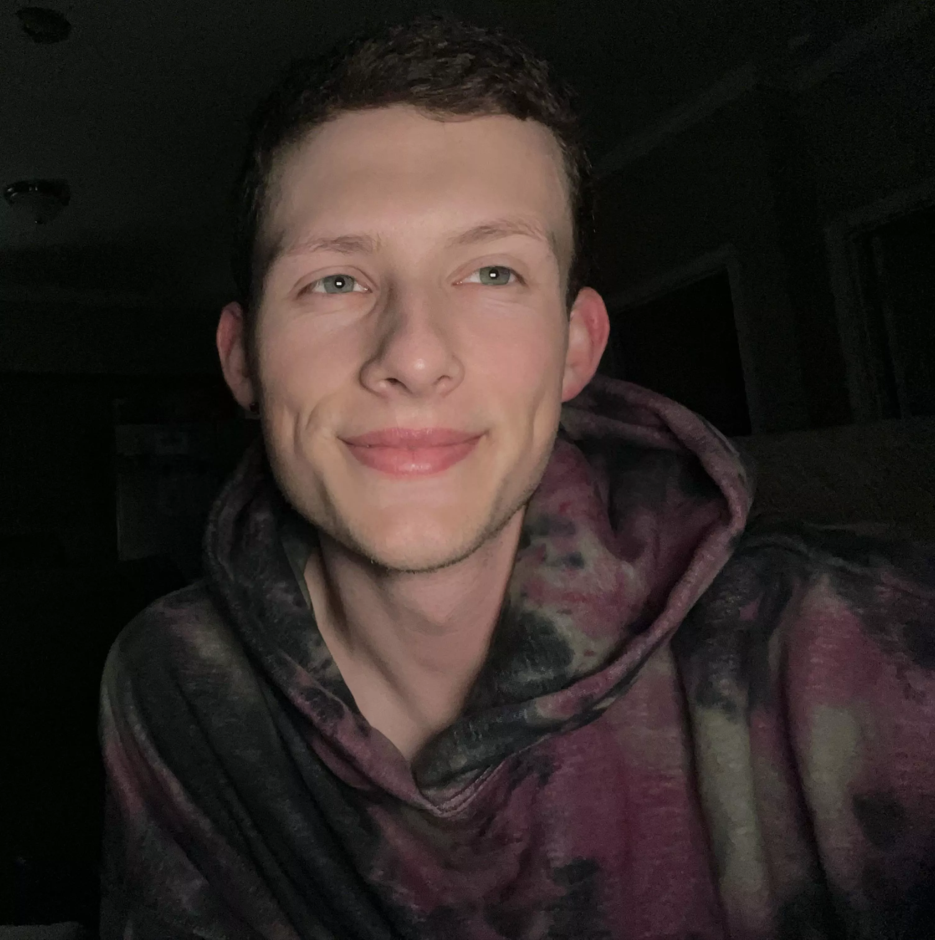 Goodmorning💜 Hope everyone has an amazing day! :))