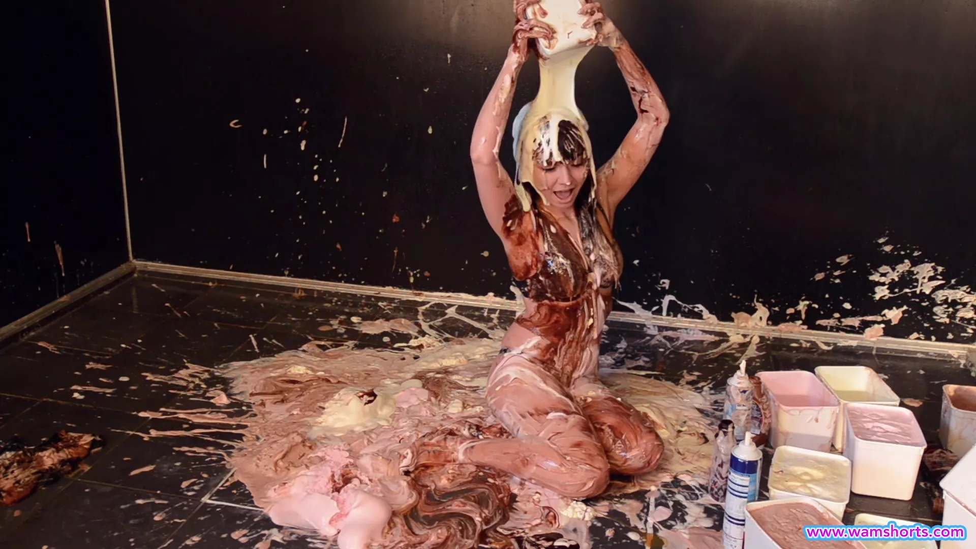 Helen wastes an entire ice cream store's worth of ice cream