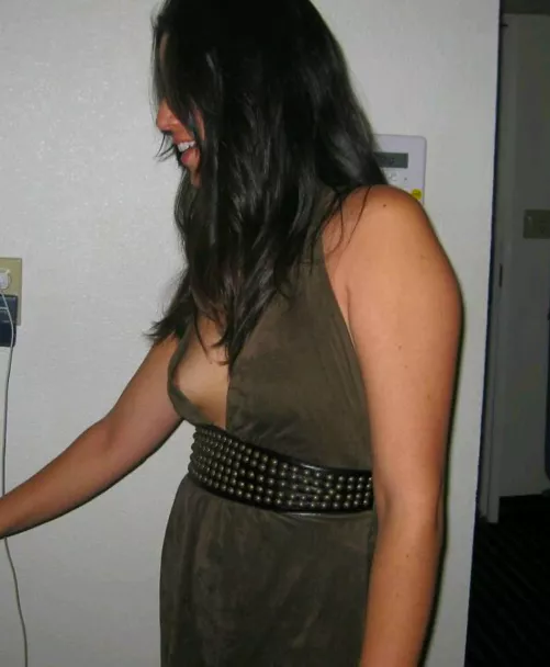 I always catch people staring at me in this dress 😊