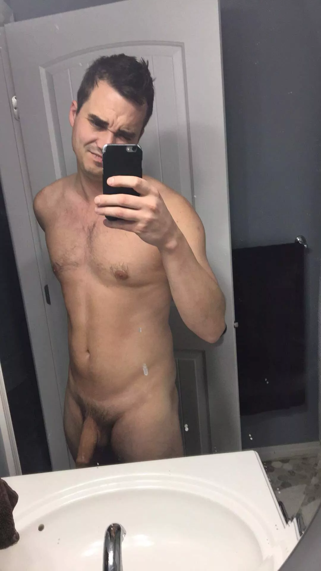 I need to clean this mirror