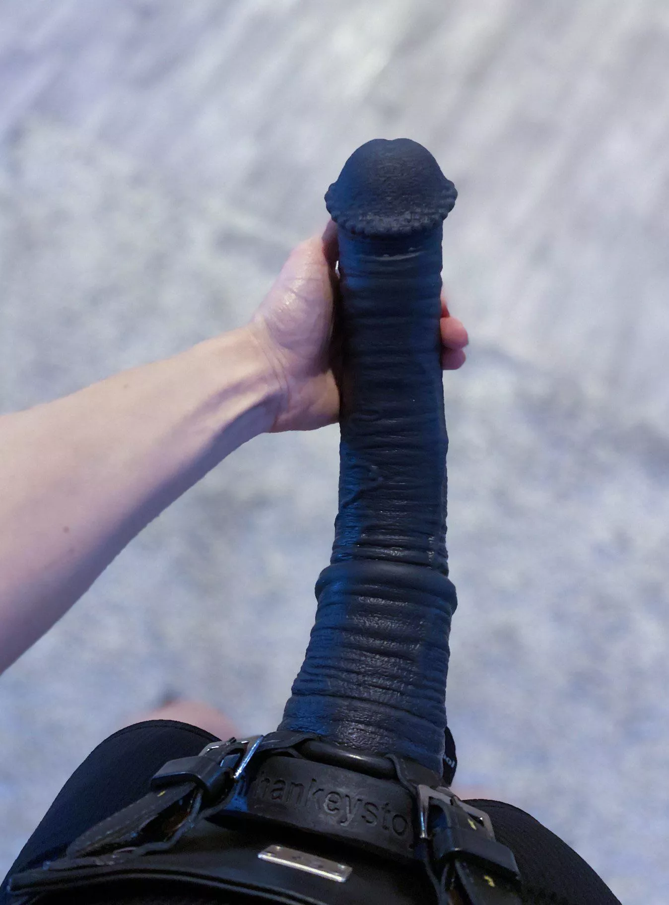 Needed a slut sissy too make him feel this inside 😈😈