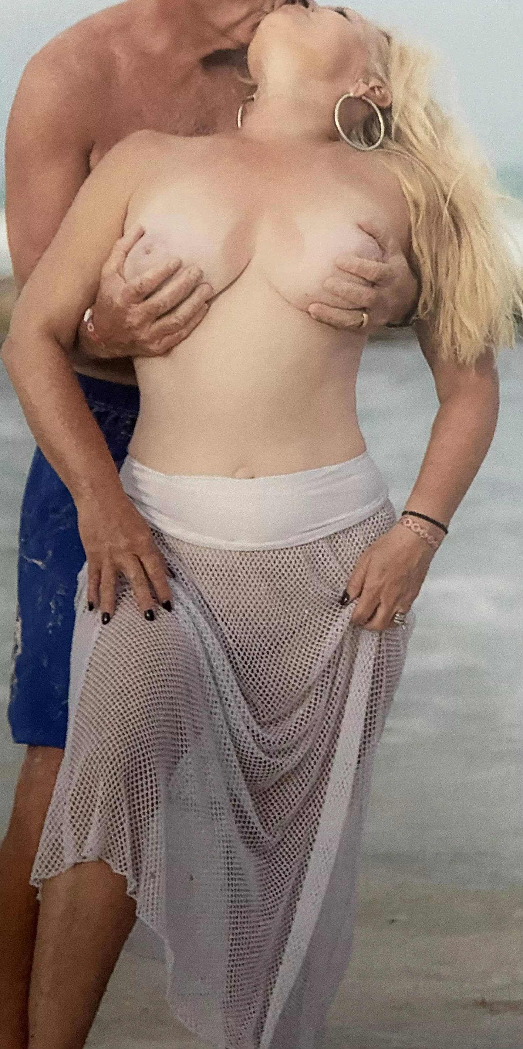 Quick 57 yr old cougar wife trade on telegram J_80_M