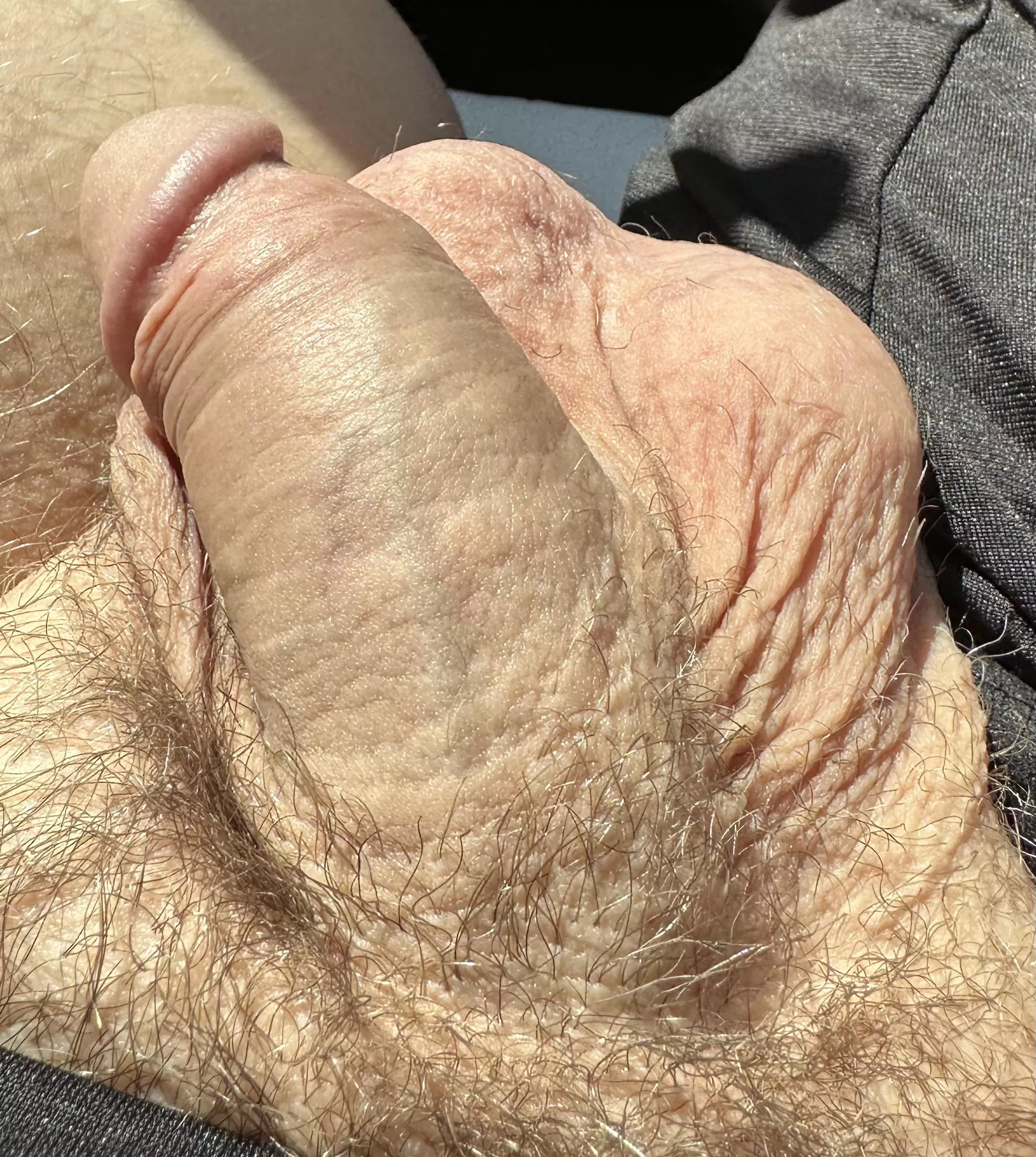 There’s nothing better than hanging out while headed down the road. 😜