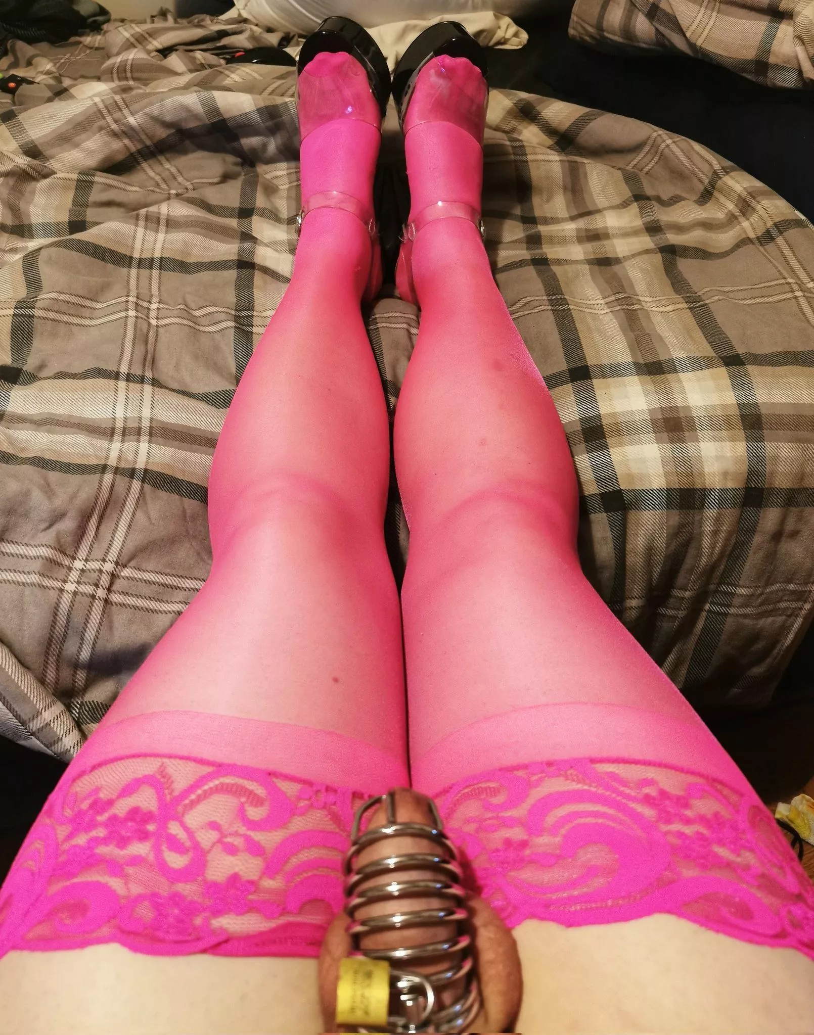 This cage fitting is certainly a distant memory...