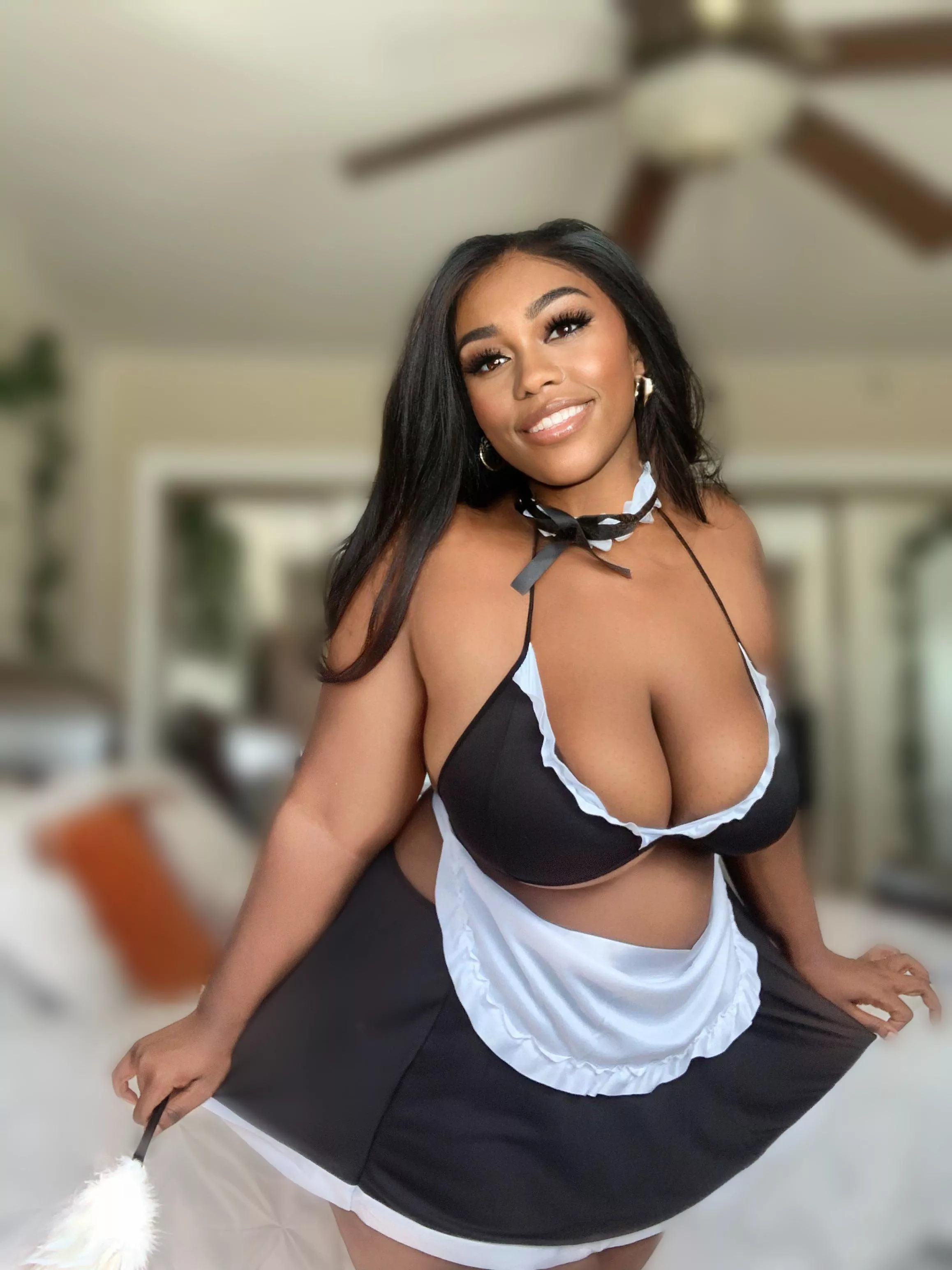 watch me take a bow after i suck ur soul out babe😈🖤👸🏾