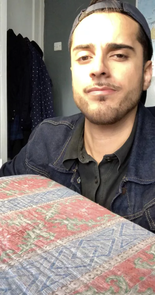 Wishing everyone a pleasant day ☀️