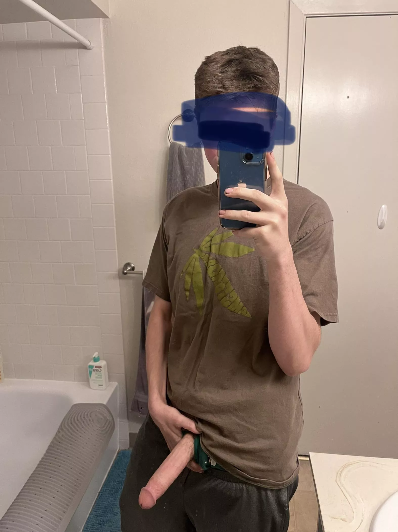 21 - m - how’s your guys day goin 🥺